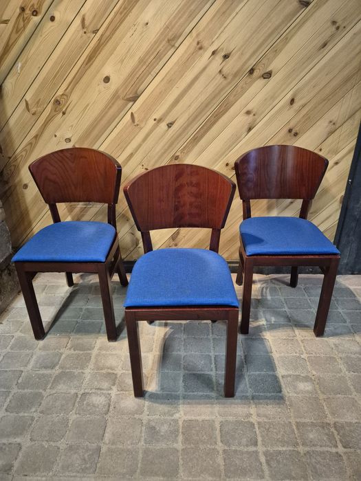 90x Krzesło drewniane FAMEG + stoły | Restauracja | Sala bankietowa |