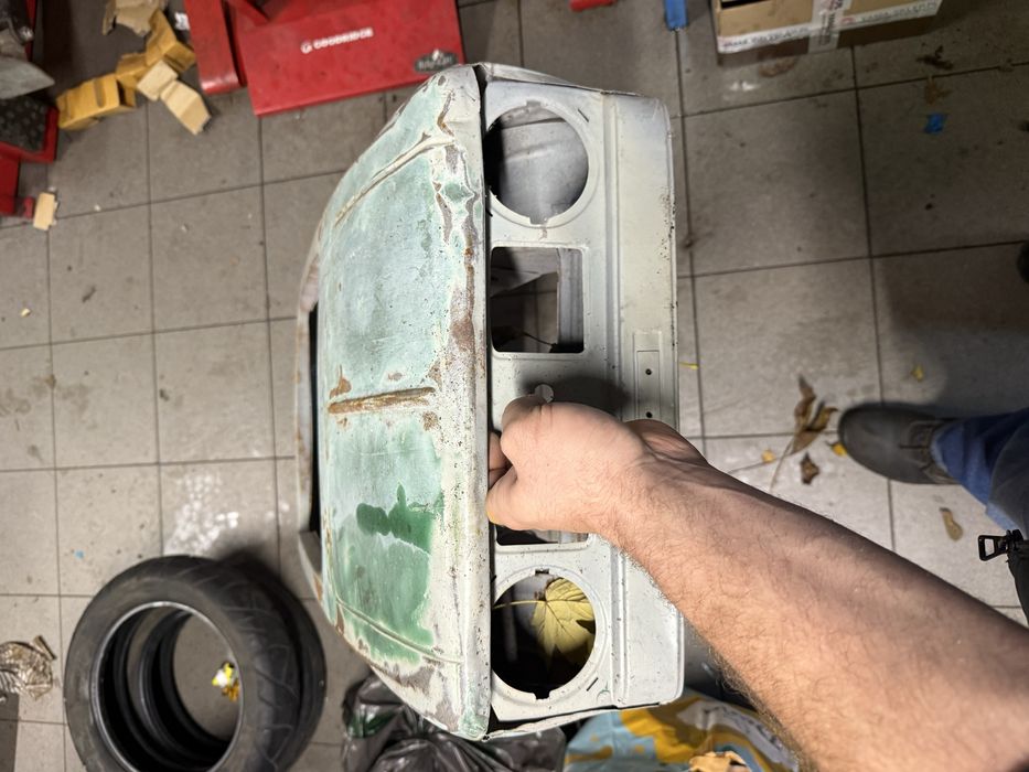 Azak auto autko samochod zabawka