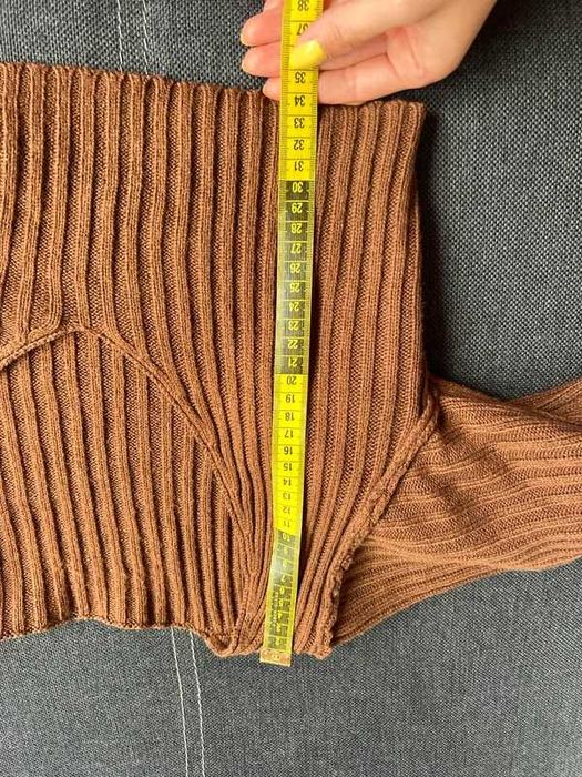 Bluzka Crop top czekoladowa krótka prążkowana długi rękaw sweterkowa s