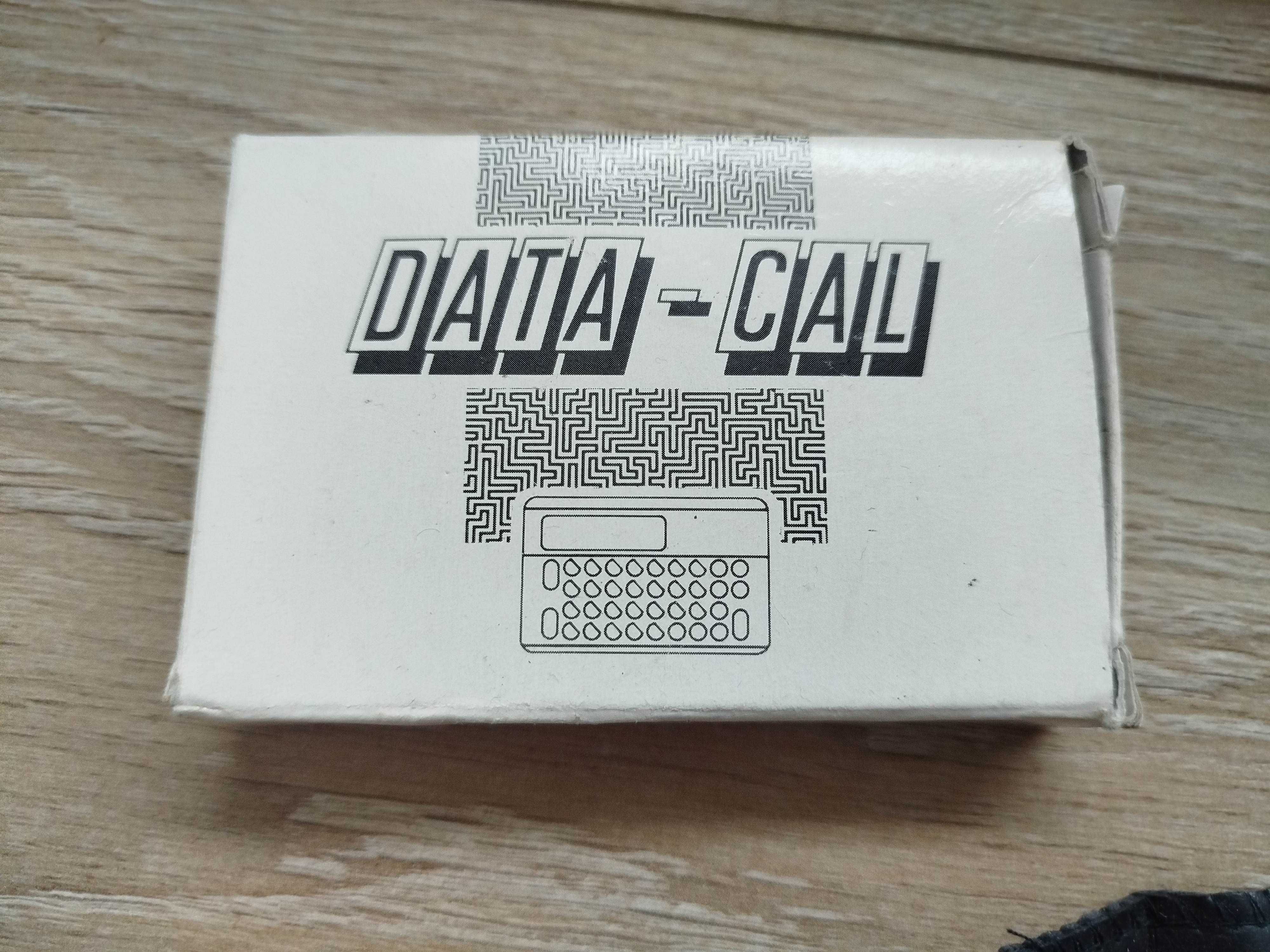 przechowywanie danych i tel. numerów, Lcd zegar,  10 kalkulator