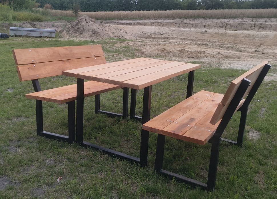 Zestawy ogrodowe, ławki i stoły itp