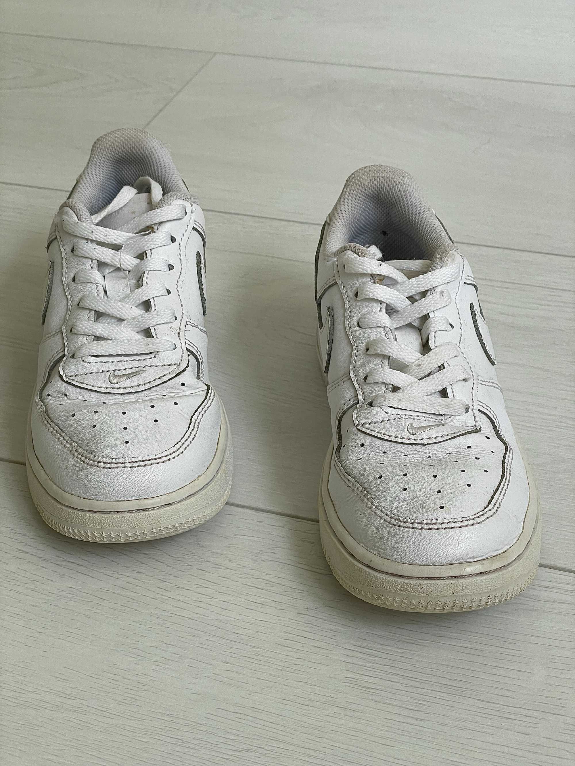 Кроссовки Nike Air Force 1 (20.5 см)