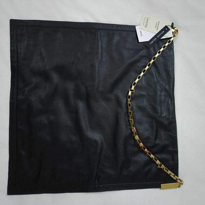 Mala/ carteira pele e corrente