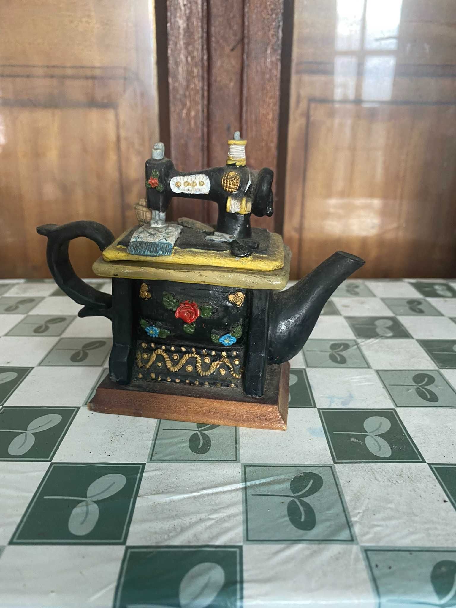 imagem de costura ferro de engomar com maquina de costura