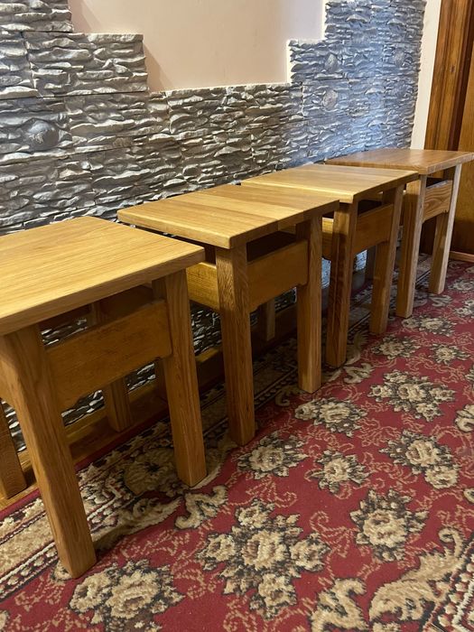 Табуретки (стільці) дубові