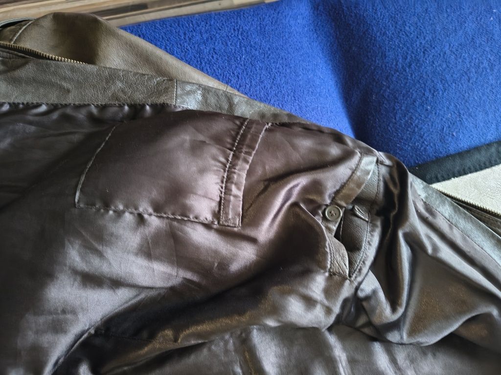 Witam,na sprzedaż kurtka skórzana .
