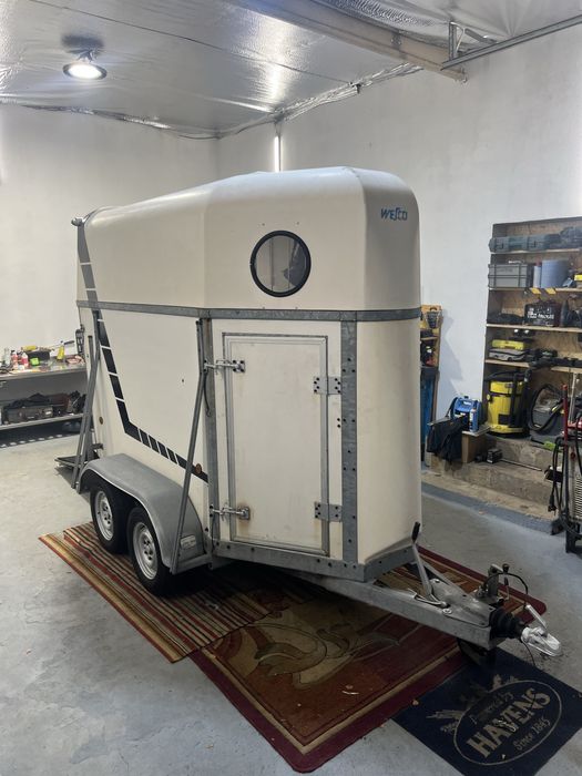 Przyczepa do przewozu koni 1,5 Trampling koniowóz