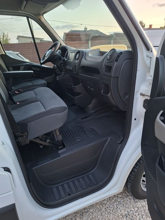 Renault Master lll 2.3dci z 2018r kontener winda klima navi. Okazja.
