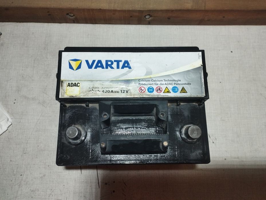 Akumulator Varta 45aH 12v