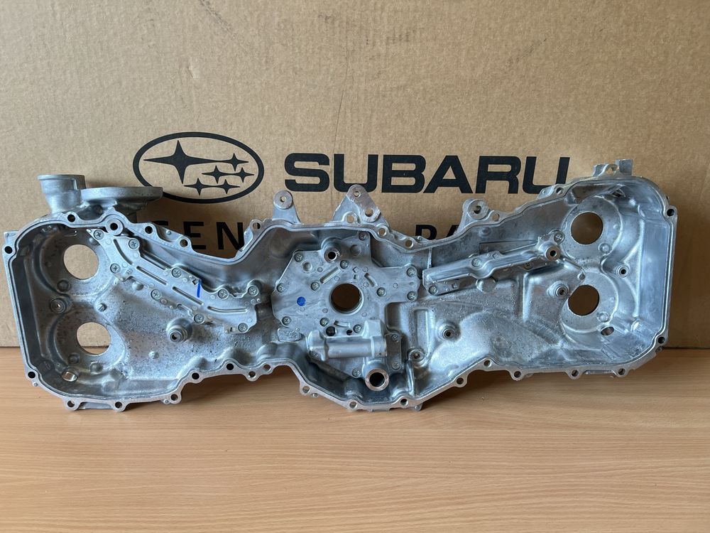 Кришка грм мотор FB25 Subaru Outback Legacy b16 2020 13108AA26A