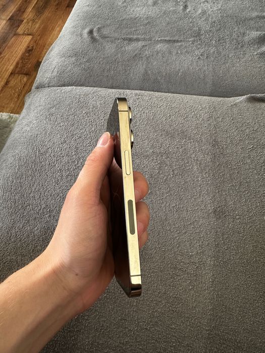 iPhone 14 PRO wersja esim