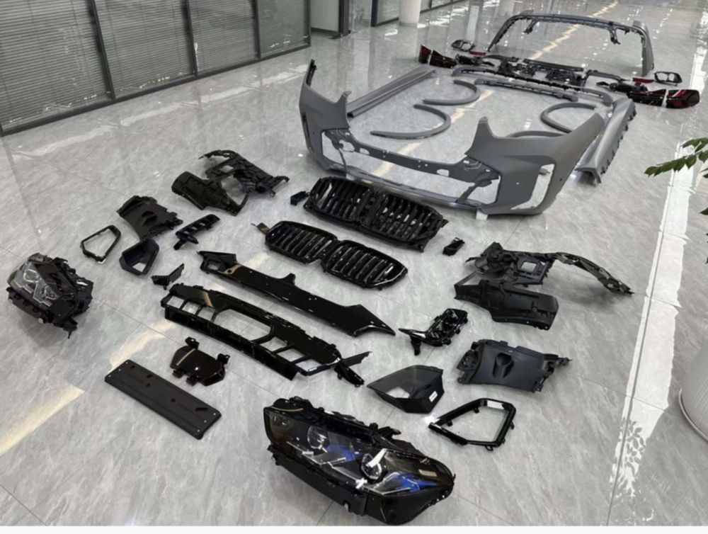 Рестайлинг обвес M пакет 2023+ для BMW X5 G05 18-22 бампер фары LCI