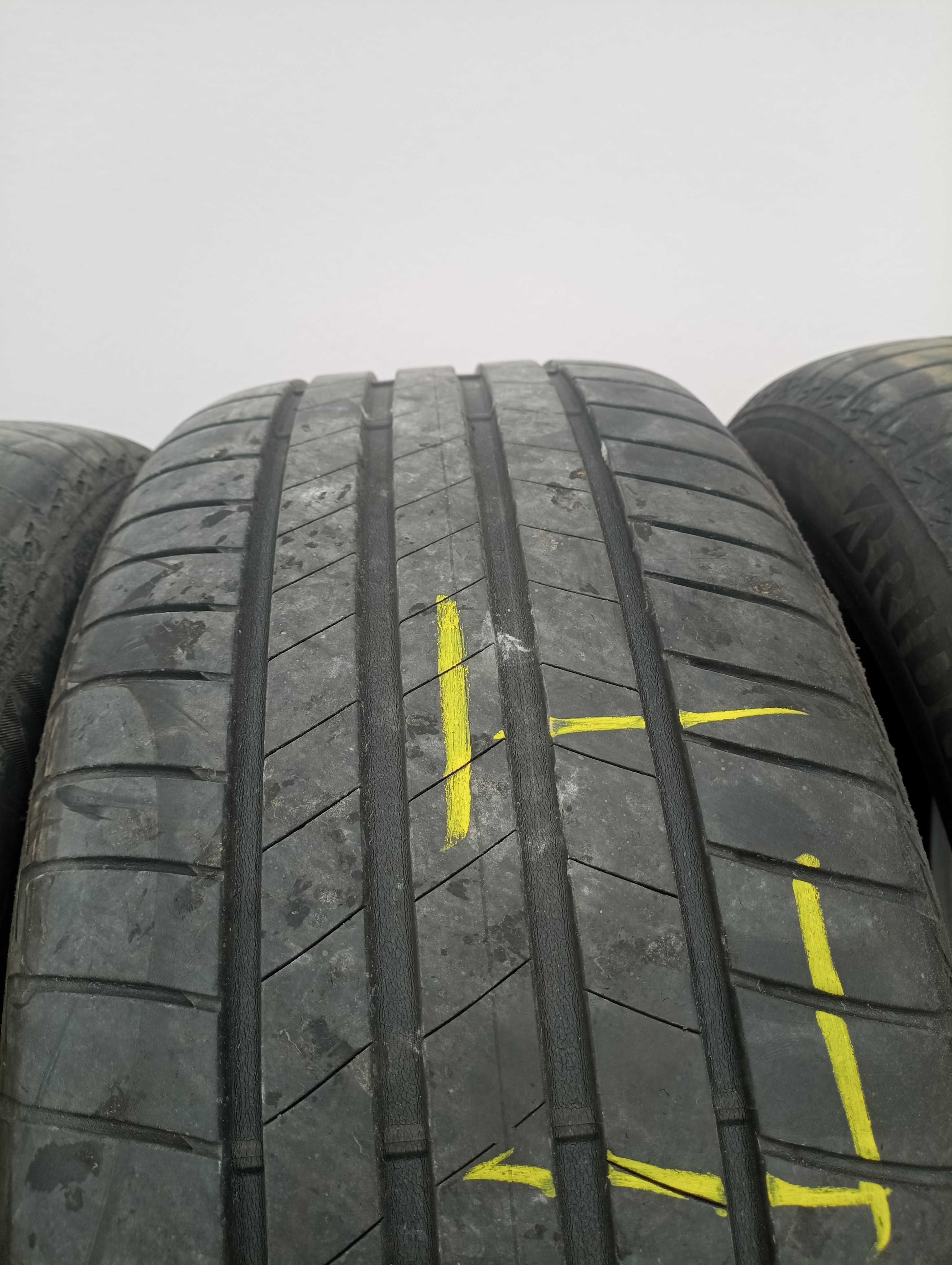 Sprzedam opony BRIDGESTONE 225/50R17