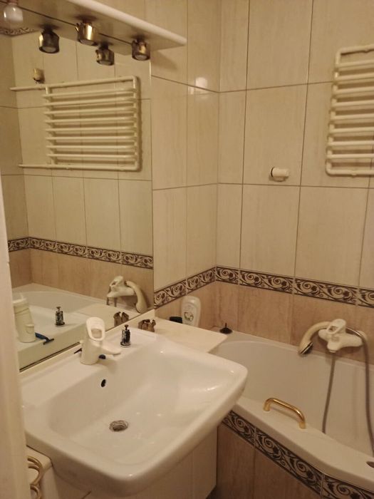 Wynajmie 2 pokoje w Tychach