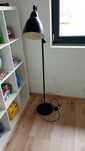 Lampa stojąca czarna regulowana