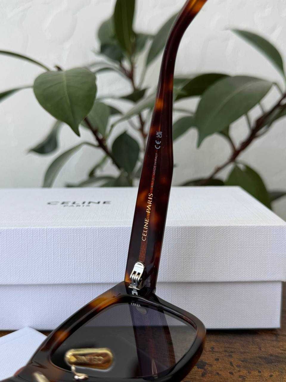 окуляри в стилі Celine