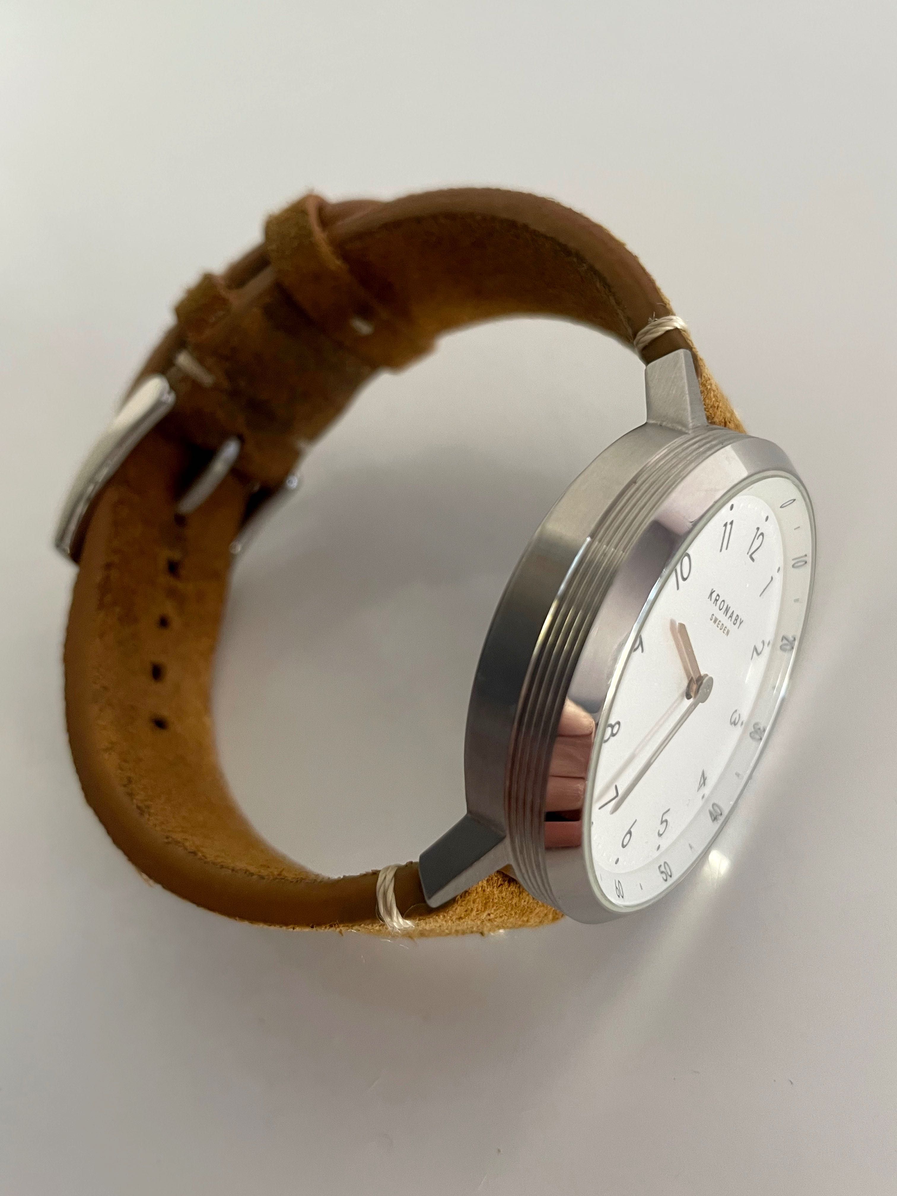 Zegarek Kronaby Nord, stal, szafir, Smartwatch z baterią na 2 lata