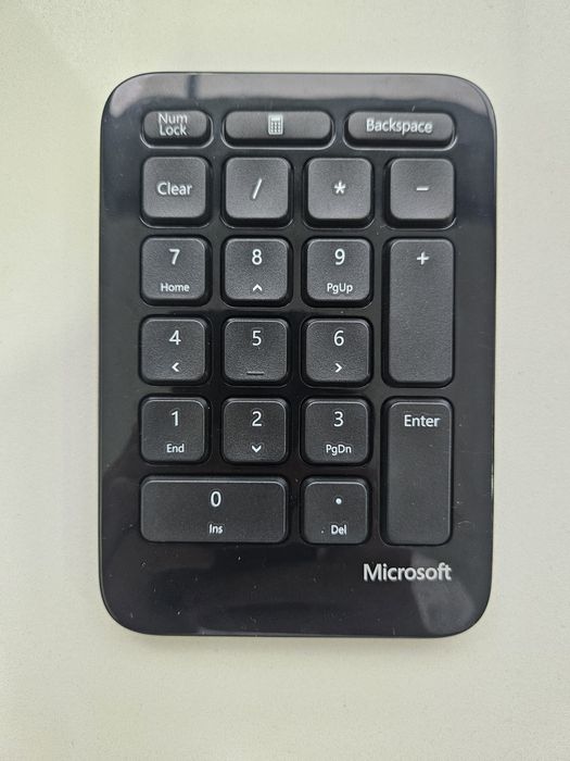 Teclado Ergonómico Microsoft - Português - Sem fios