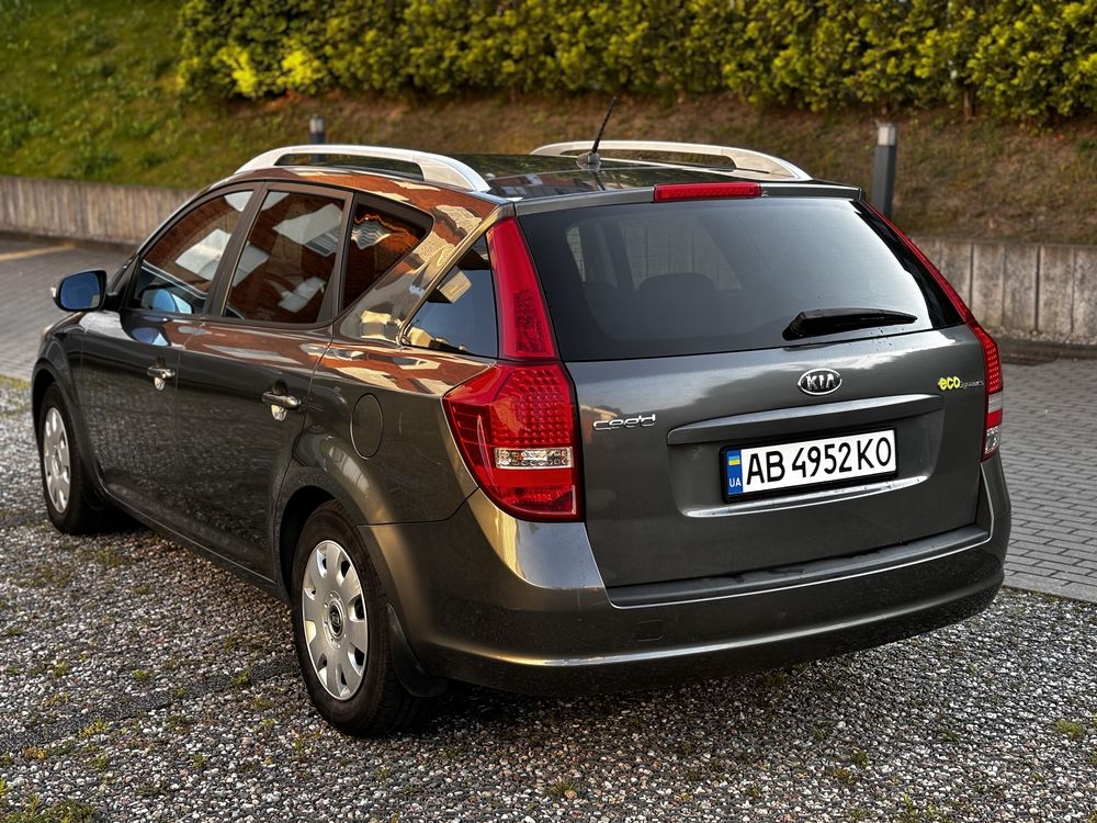 KIA Ceed 1,6 дизель, 2011 рік.