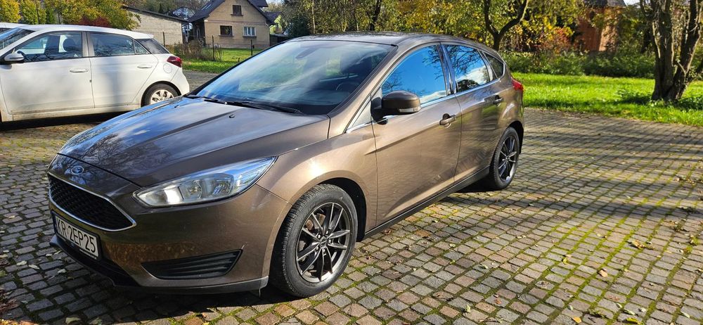Ford Focus Ford Focus MK3 Hatchback Trend 1.6 Benzyna 125 KM –Zadbany, bez wkładu
