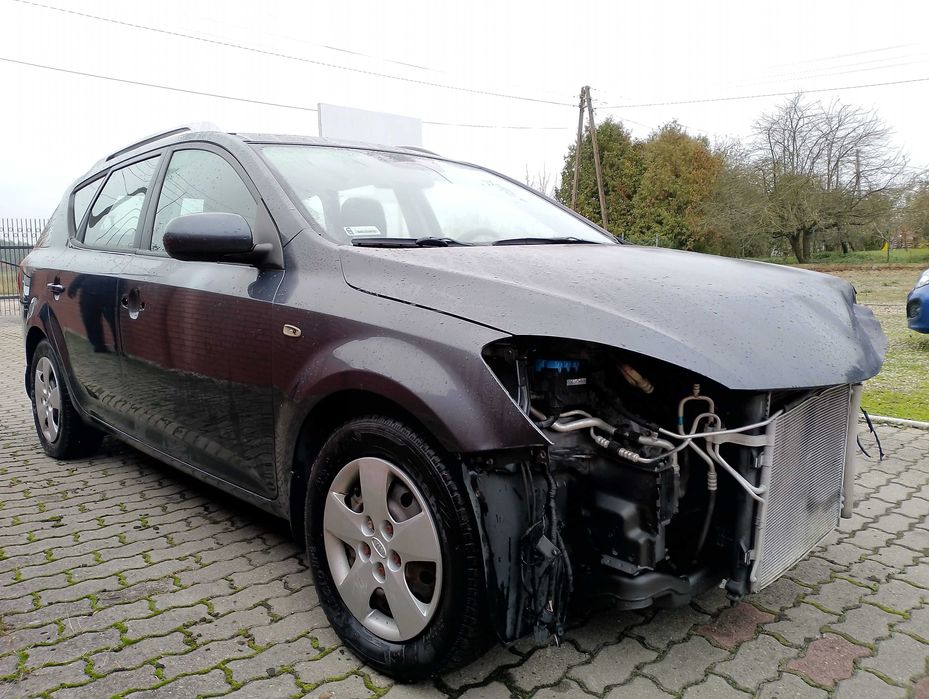KIA CEED 2011 r przebieg 99 tys.
