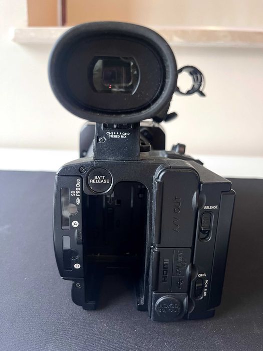 kamera Sony HXR-NX5E