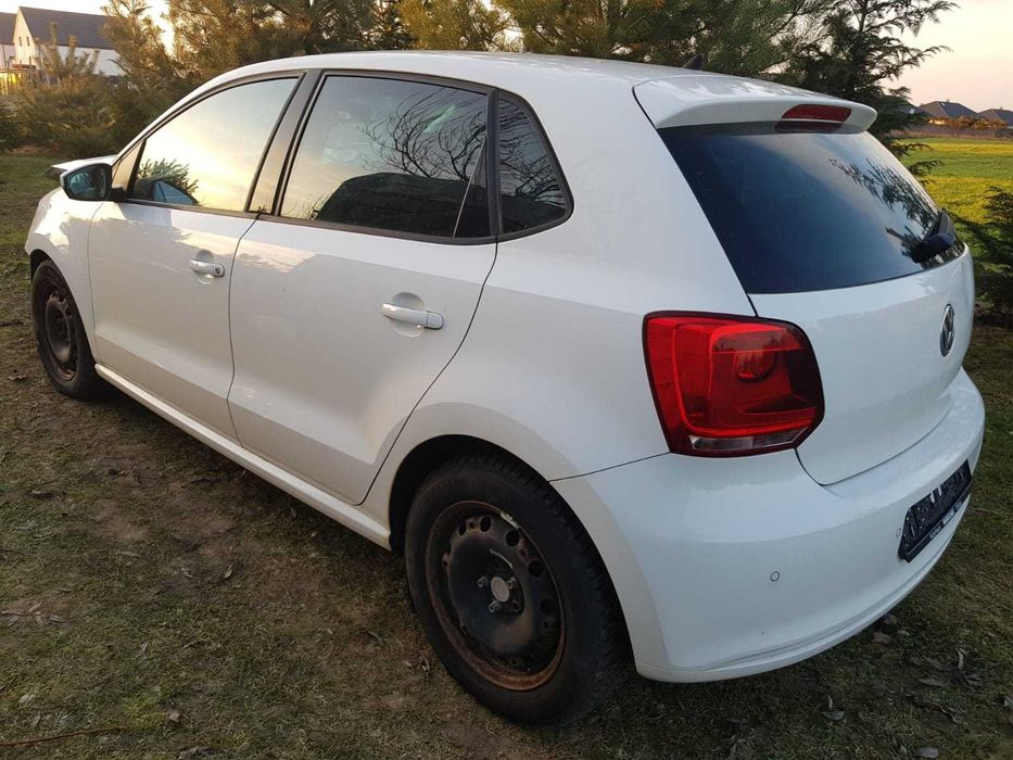 Vw polo 6r LB9A części drzwi błotnik zderzak klapa środek