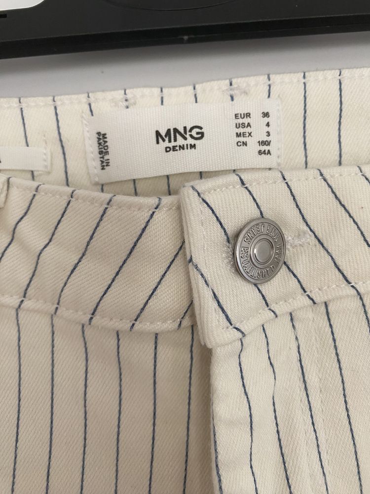 Spodnie w paski firmy Mango