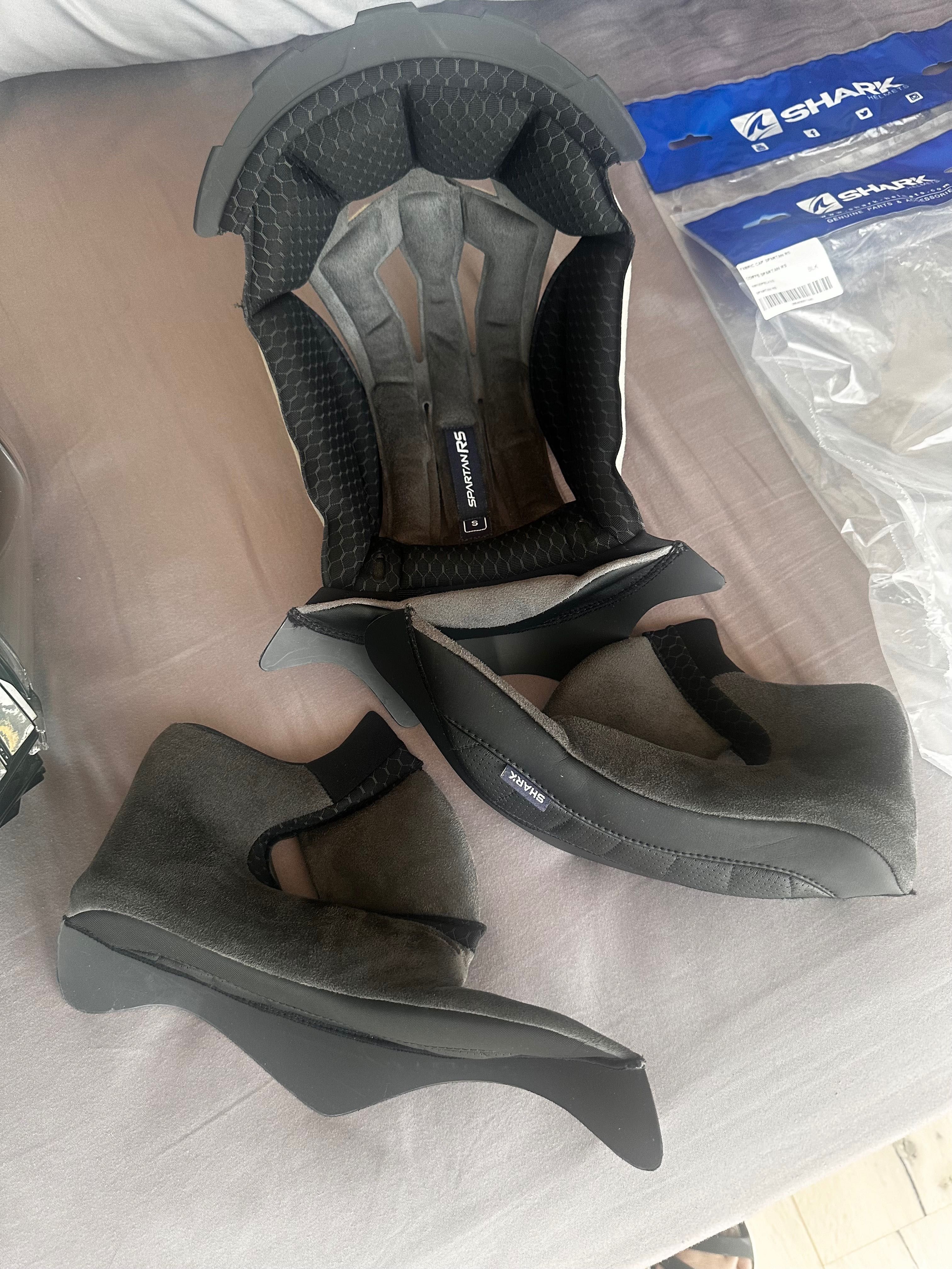 Kask integralny motocyklowy Shark Spartan RS Shaytan XS, S