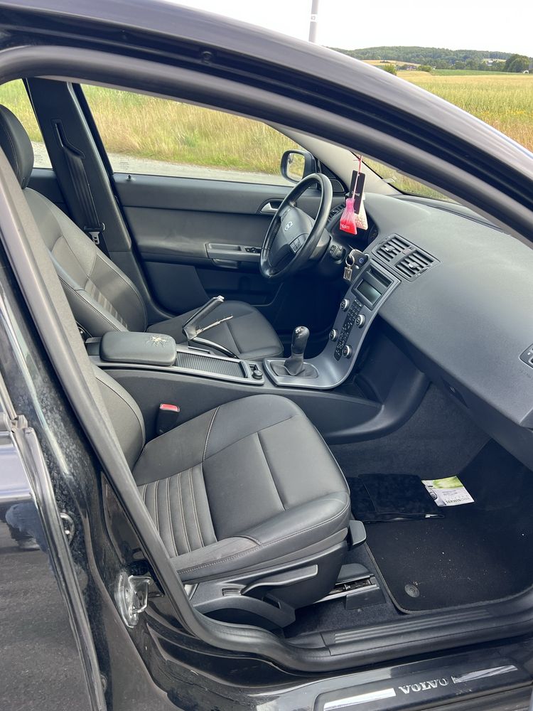 Volvo v50 2.0d 136 km