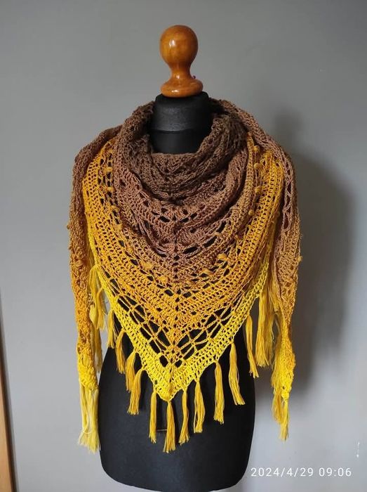 Ręcznie wykonane szale,chusty komimy