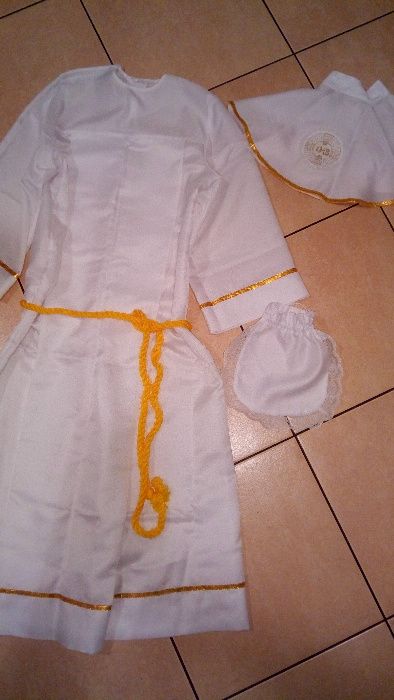 alba dziewczęca z halką