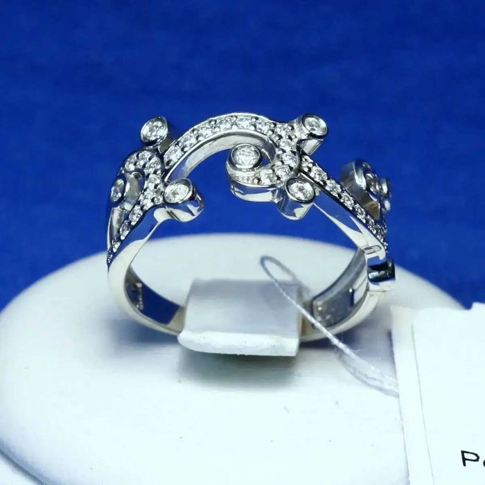 Серебряное кольцо, кольцо из серебра с камнями, без вставок 925 проба