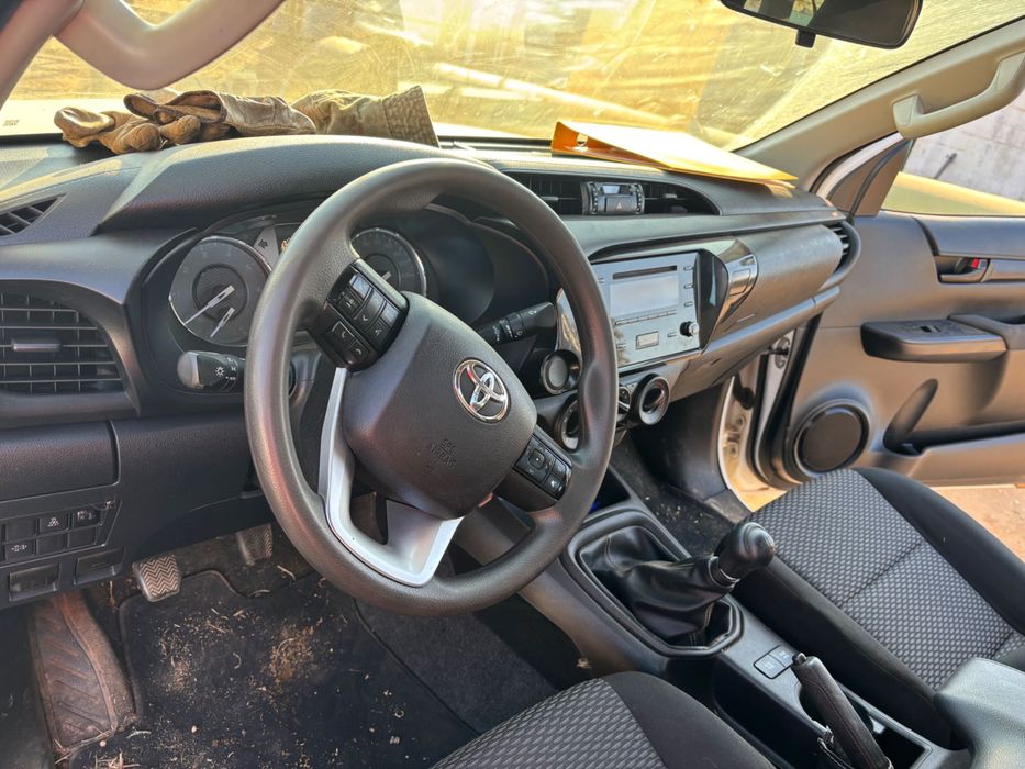 Toyota Hilux 4x2