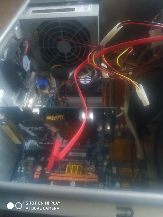 Системный блок работает