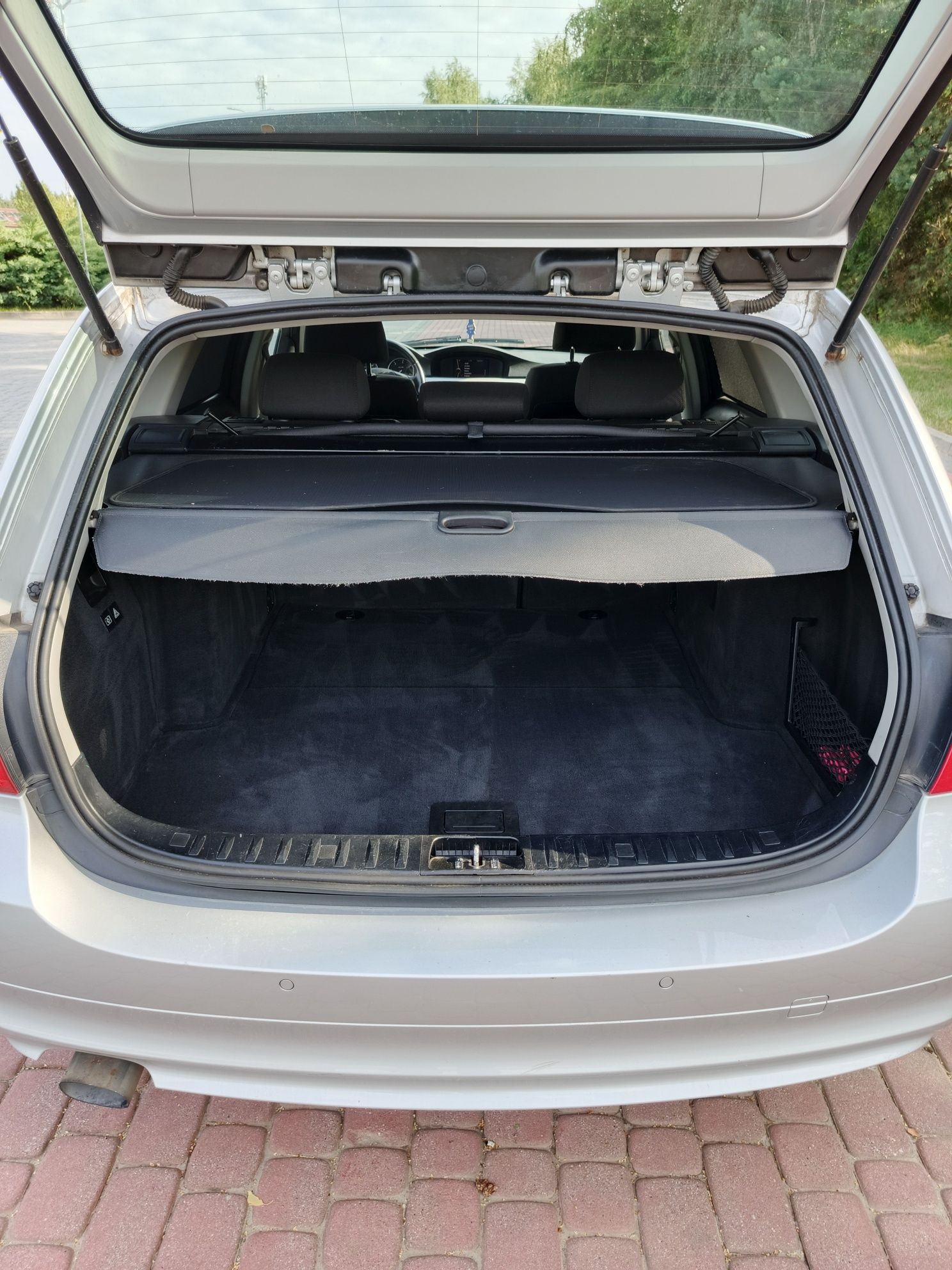 BMW E91 2,0 diesel 143km