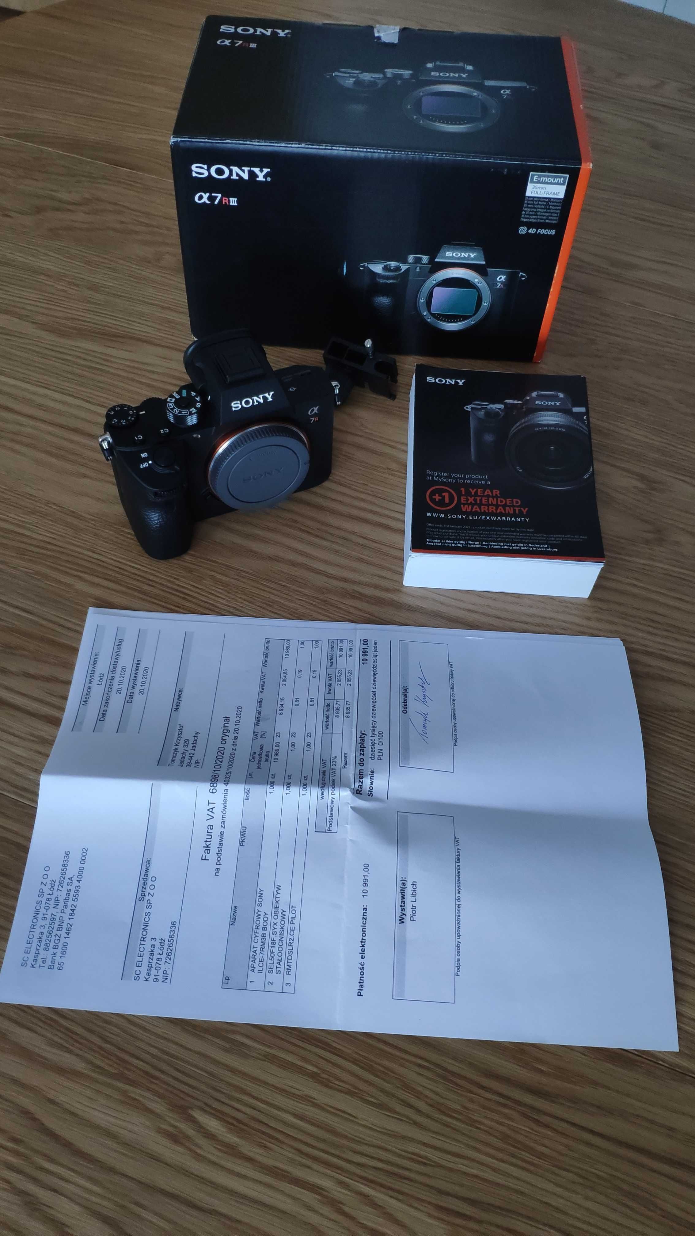 Sony A7R III A7RIII A7R3 OKAZJA! Przebieg 855 klatek!