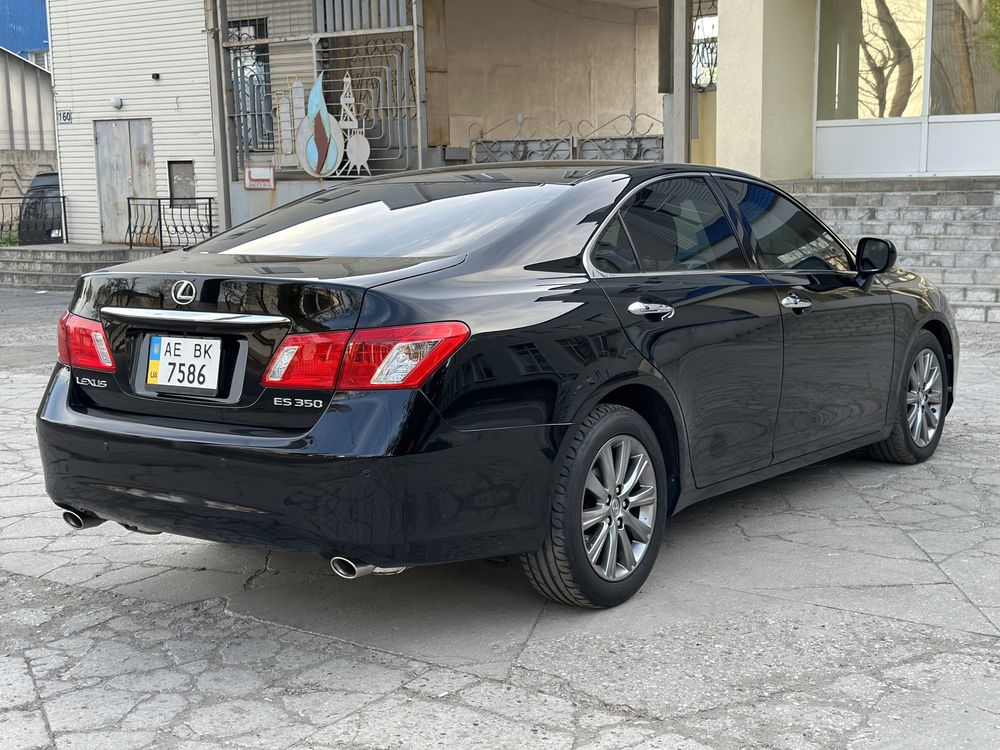 Продам Lexus Es 2007 один хозяин