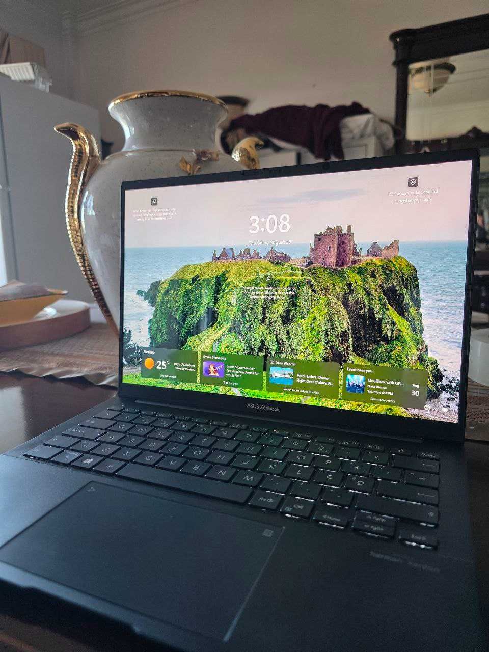 Asus Zenbook UX3405 9.5/10
