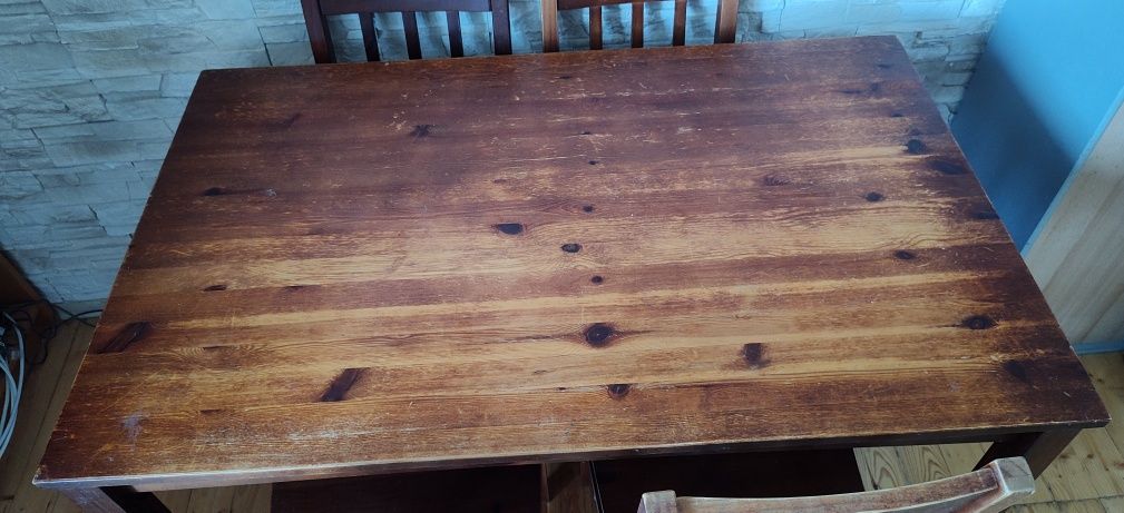 Drewniany stół i 4 drewniane krzesła do kuchni salonu jadalni IKEA