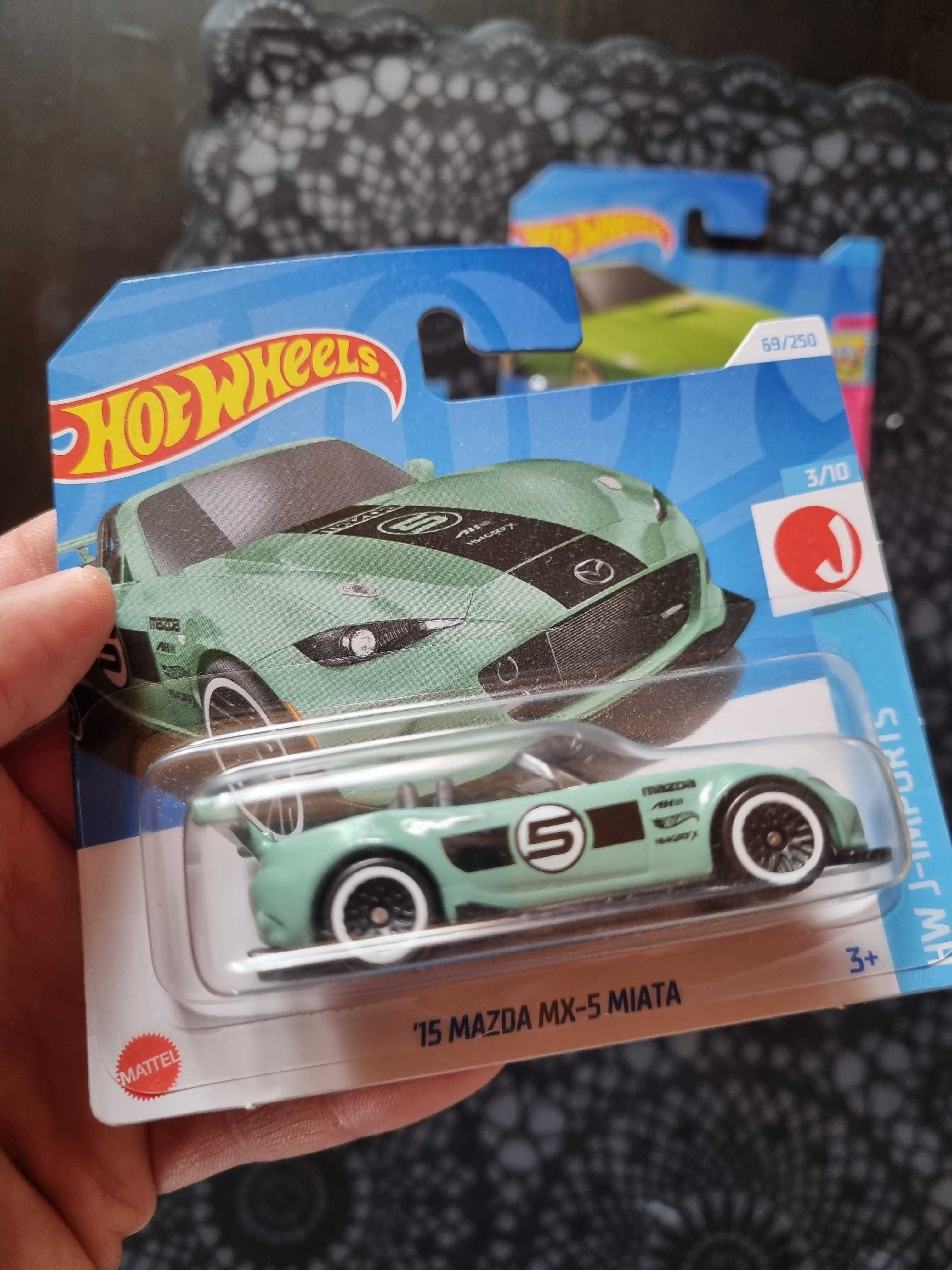 Hot Wheels 3 sztuki Mazda Mx5 RX7