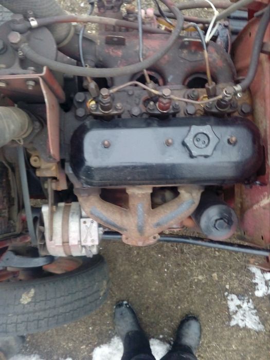 Трактор универсал 445в