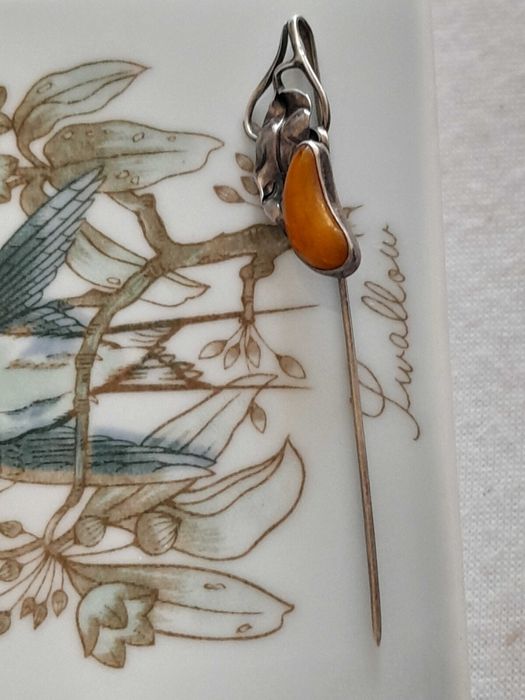 Ozdobna obraczka recznie malowana żywica