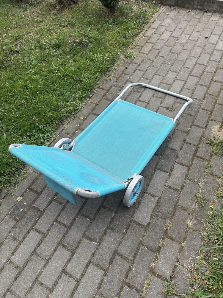 Lezak plazowy na kulkach