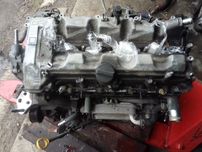toyota avensis t27 09-12     2,0 d-4d 126km silnik słupek 1AD