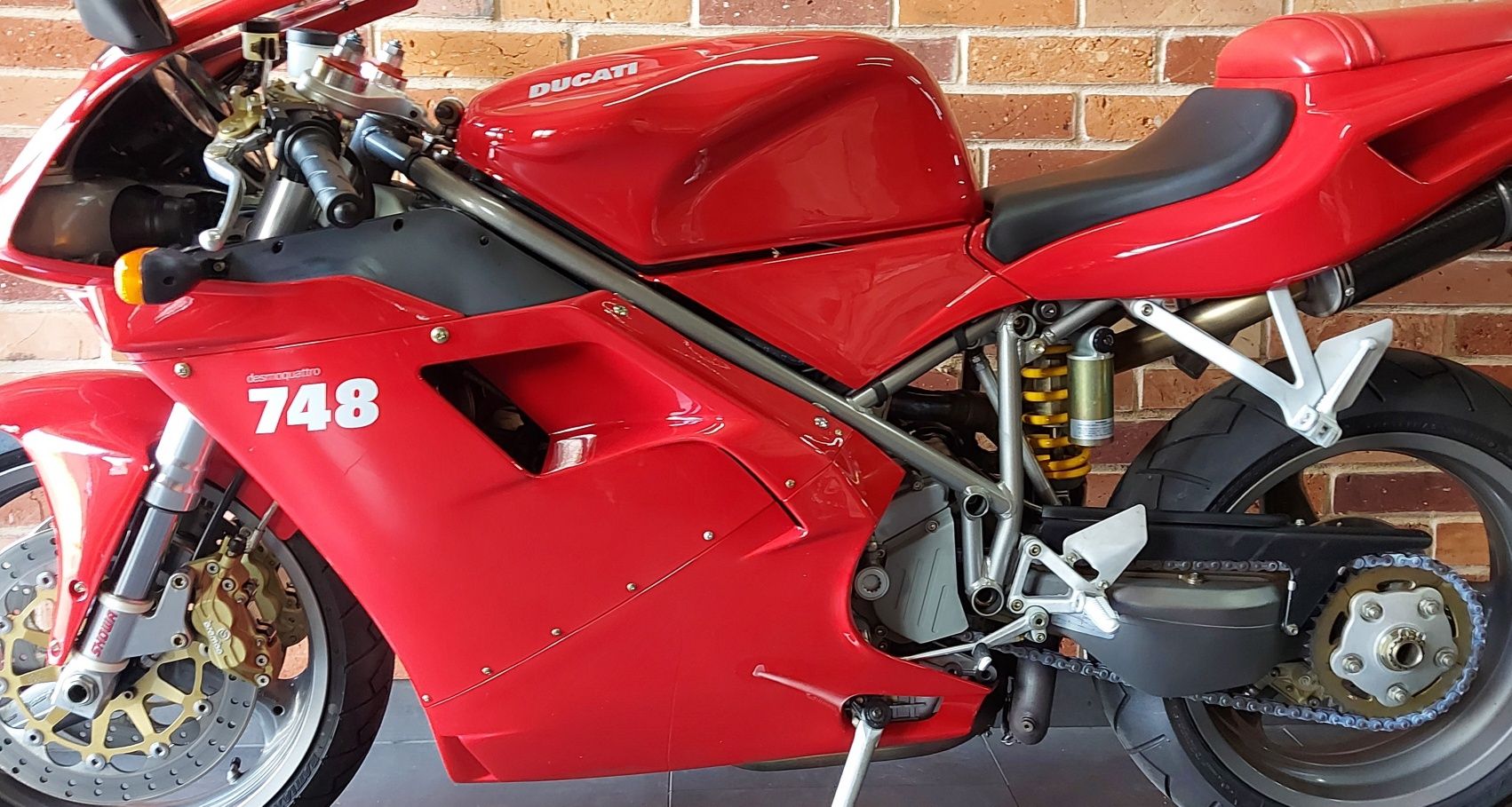 Ducati 748 Biposto stan kolekcjonerski, z Niemiec