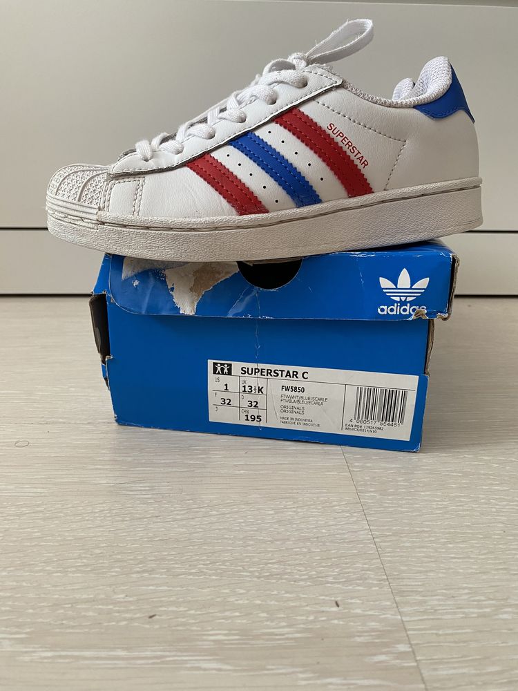 Кроссовки adidas superstar