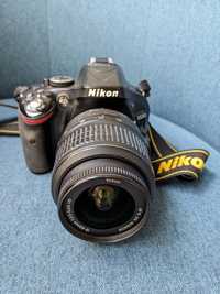 Продам фотоапарат Nikon D5200 18-55 VR kit