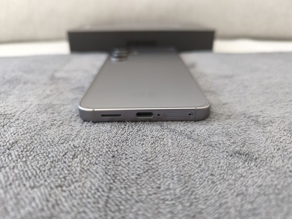 Samsung Galaxy S25 256GB c/ Fatura e Garantia