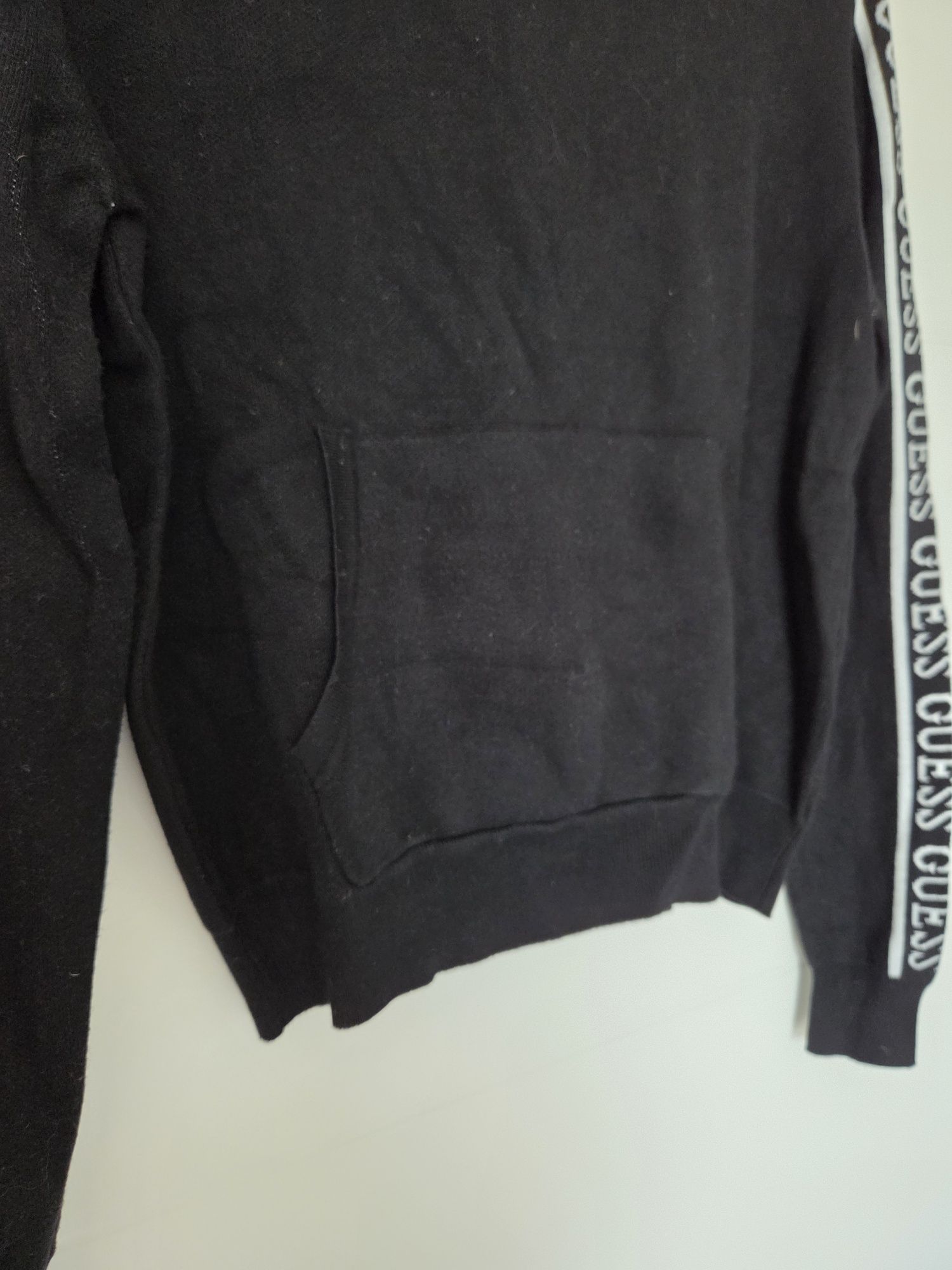 Guess bluza sweter z kapturem xs/s stan bdb polecam